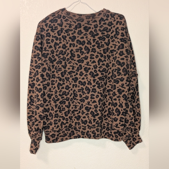 Abercrombie & Fitch Animal Print Top in Brown and Black - Picture 2 of 6